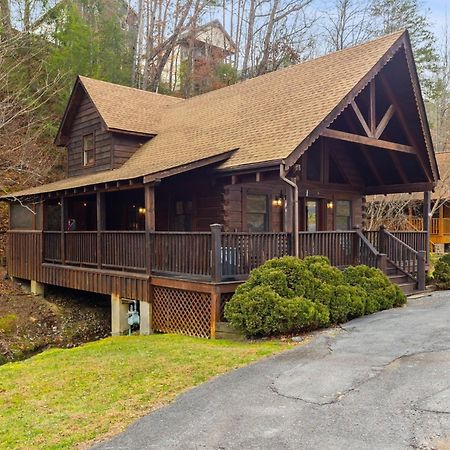Er40 - The Bear Pause -Great Location,,,Close To All The Action! Cabin Pigeon Forge Exterior photo