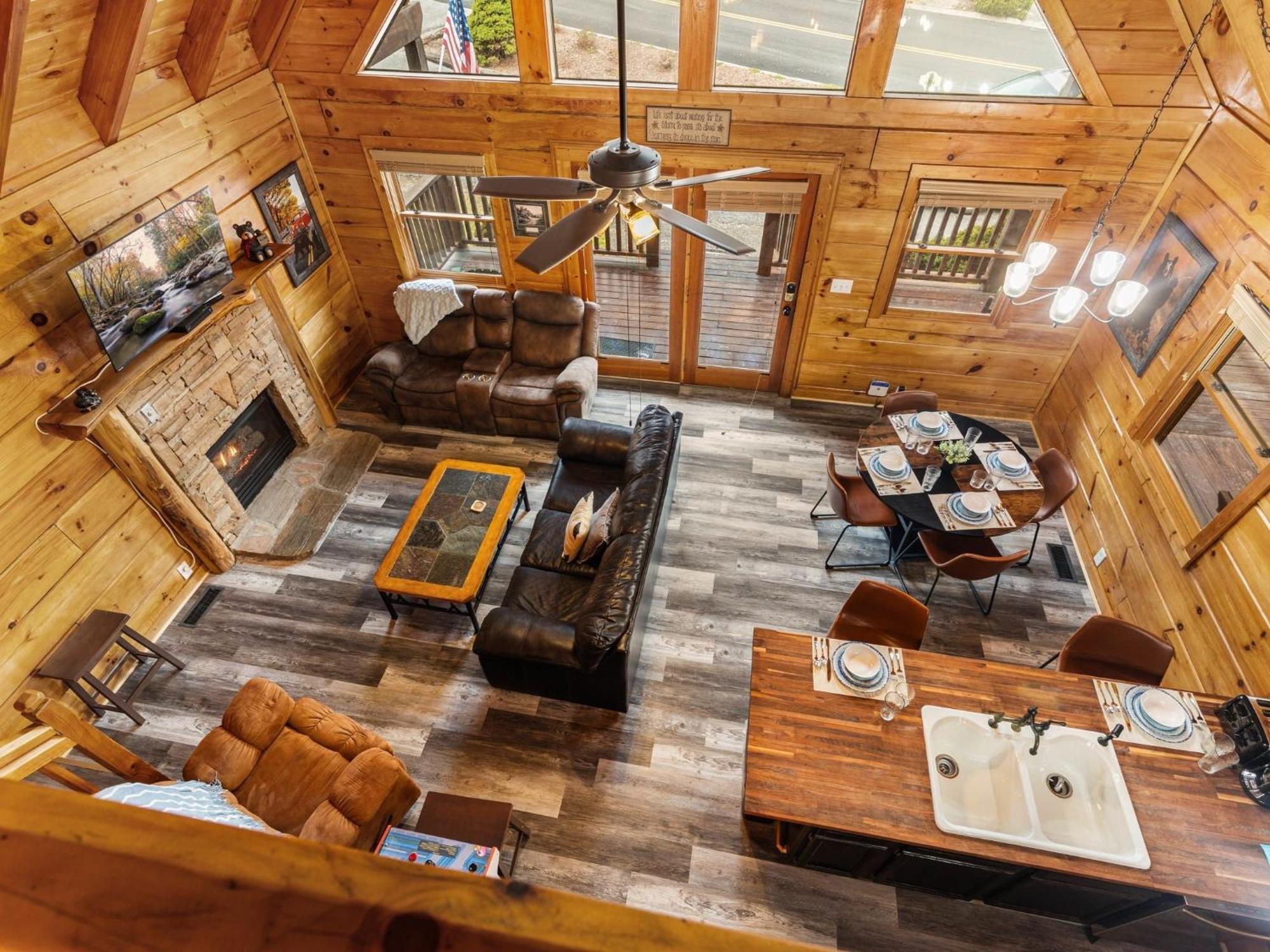 Er40 - The Bear Pause -Great Location,,,Close To All The Action! Cabin Pigeon Forge Exterior photo