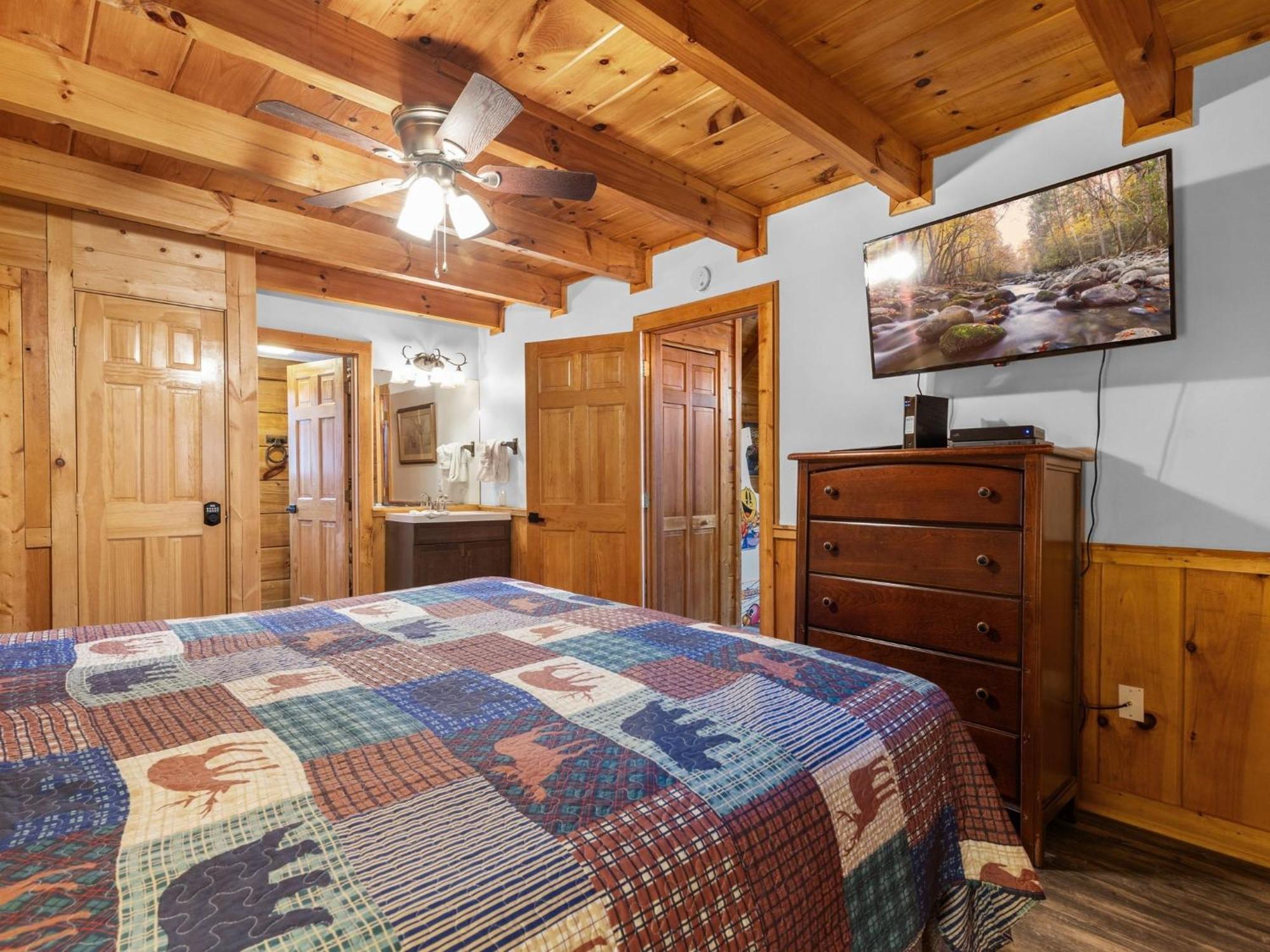 Er40 - The Bear Pause -Great Location,,,Close To All The Action! Cabin Pigeon Forge Exterior photo