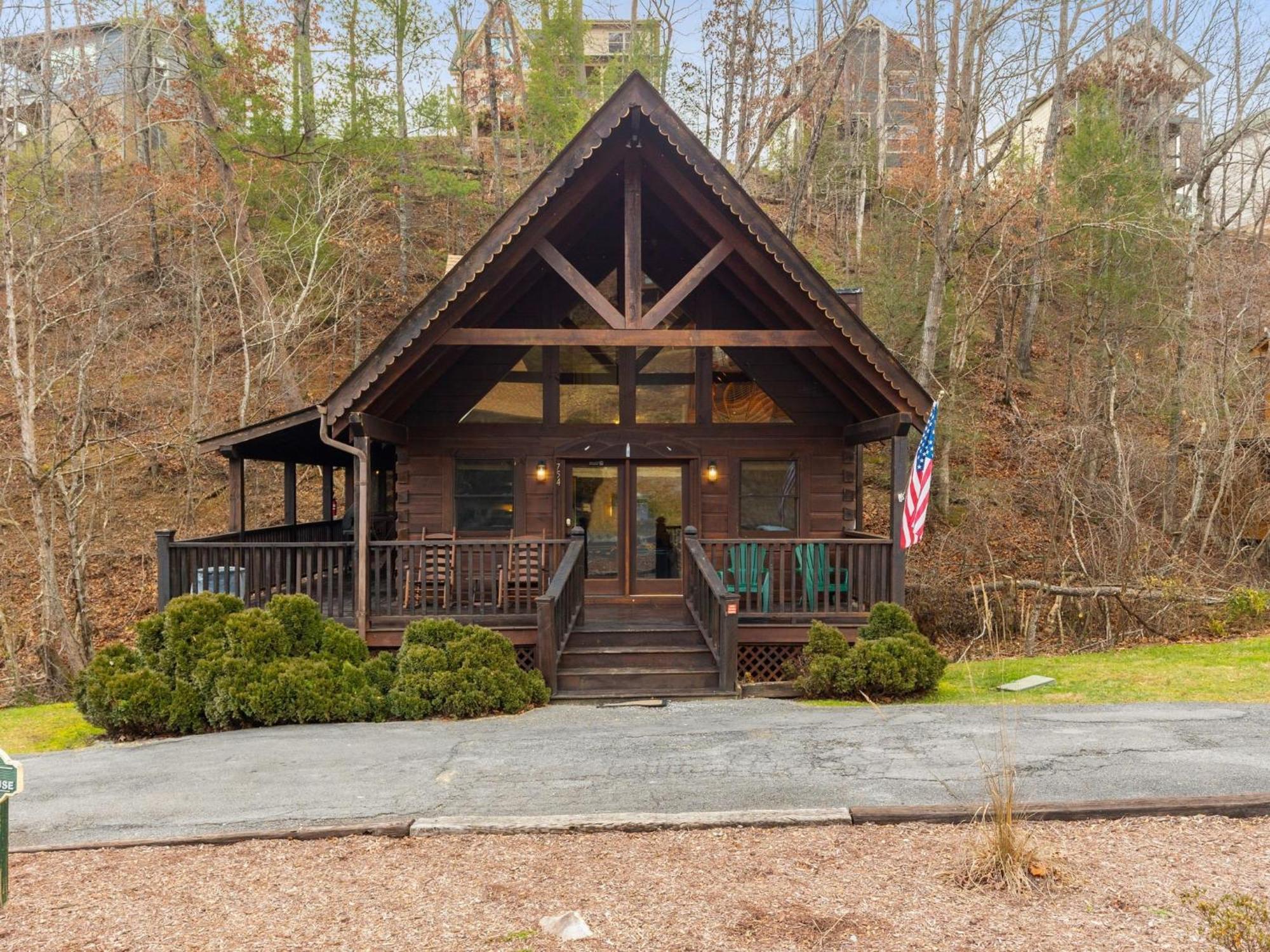 Er40 - The Bear Pause -Great Location,,,Close To All The Action! Cabin Pigeon Forge Exterior photo